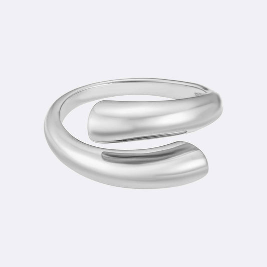 Wave Chunky Crossover Ring