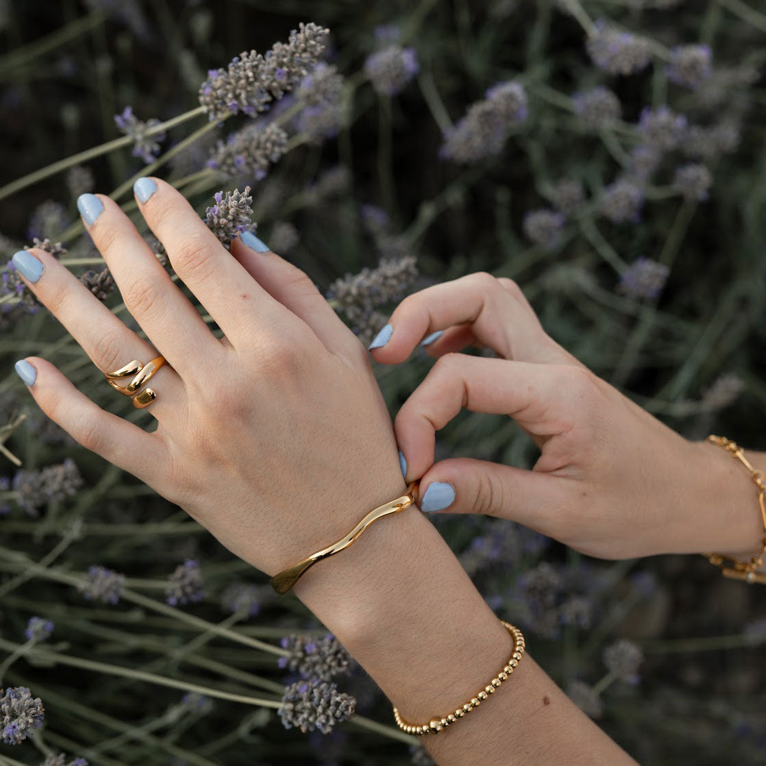 Sculpted Wave Bangle